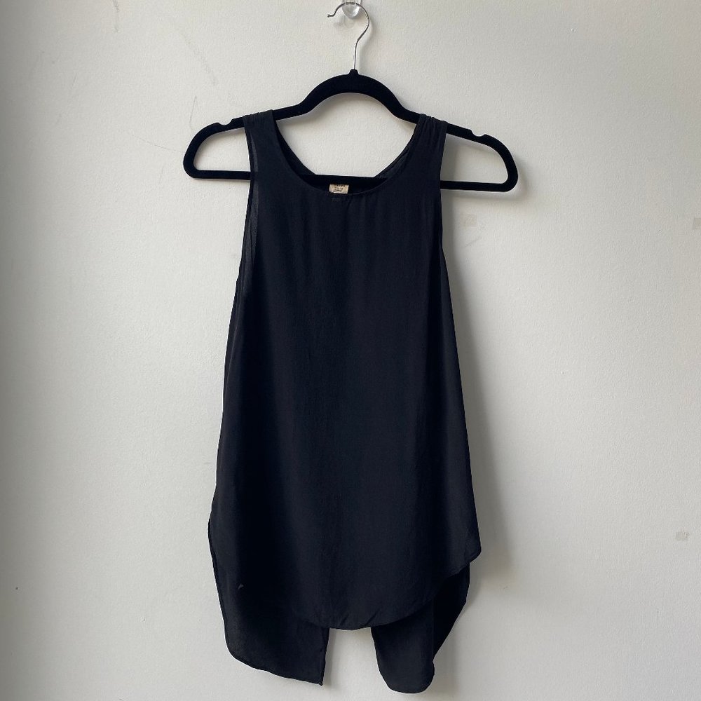 ARITZIA - WILFRED PYRAMIDES (KITE BACK) BLOUSE